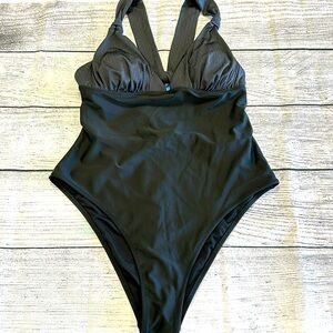 Cupshe • Black/Gray One Piece Swimsuit • Sz XXL • NWT!